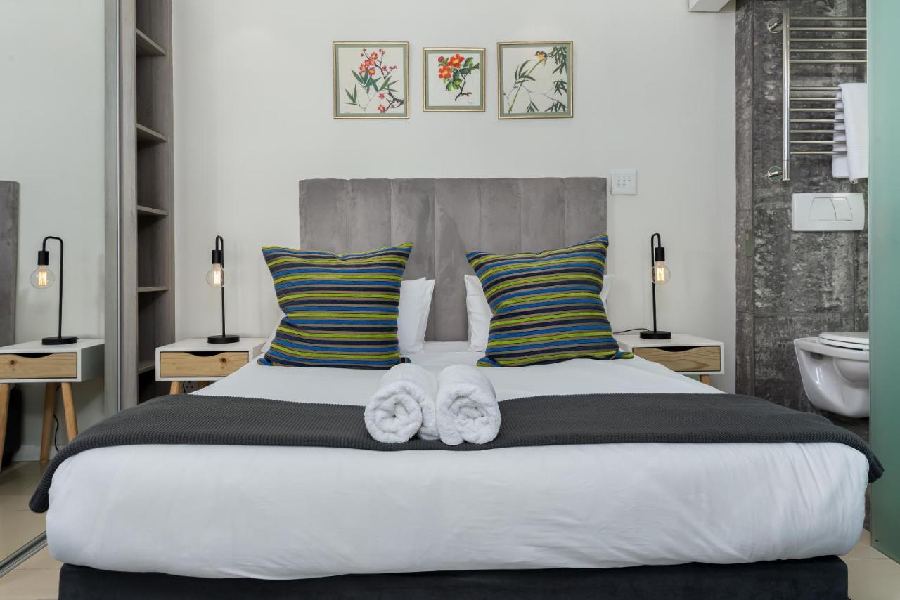 Portside Luxury Apartment